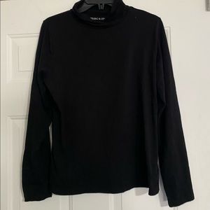 Mac and Jac long sleeve black turtleneck size Large